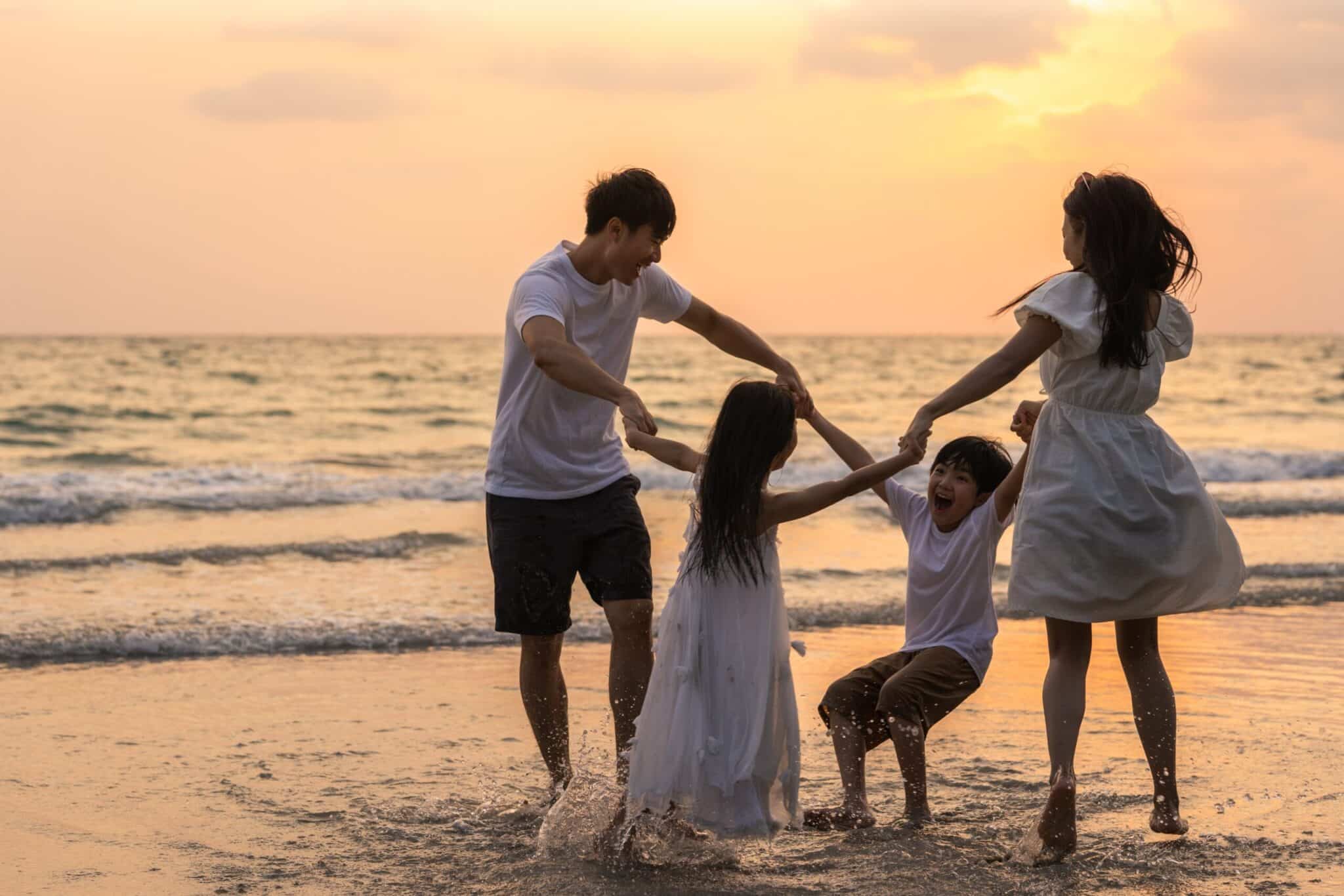 Tips for worry-free travel with children