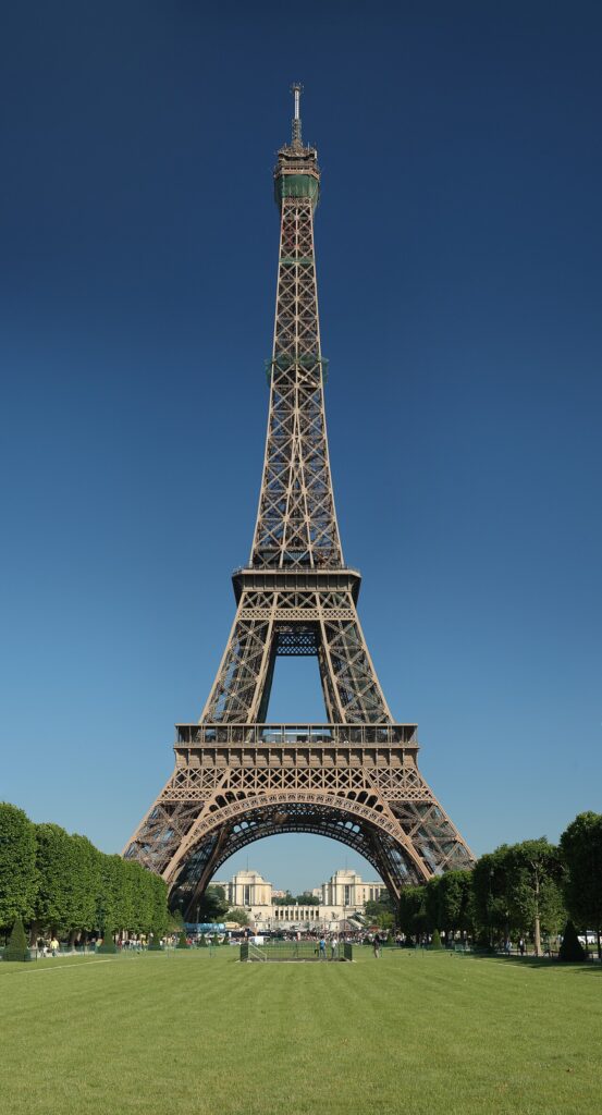 La tour Eiffel, monument emblématique de Paris