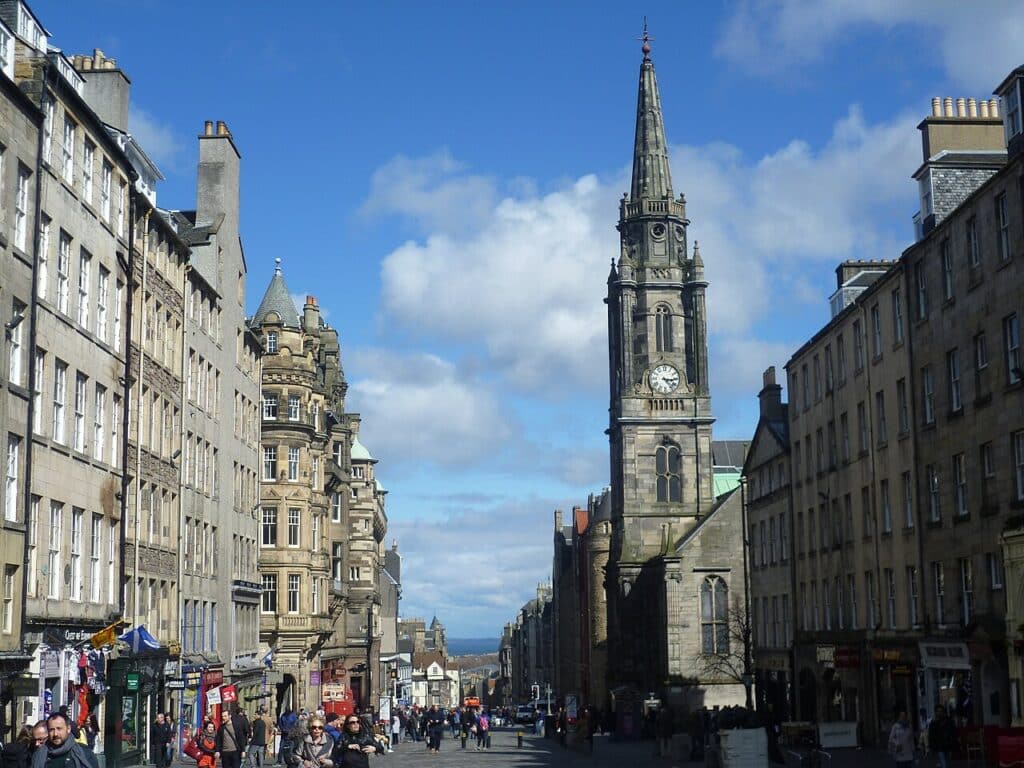 Le Royal Mile, artère historique de la vieille ville d'Édimbourg