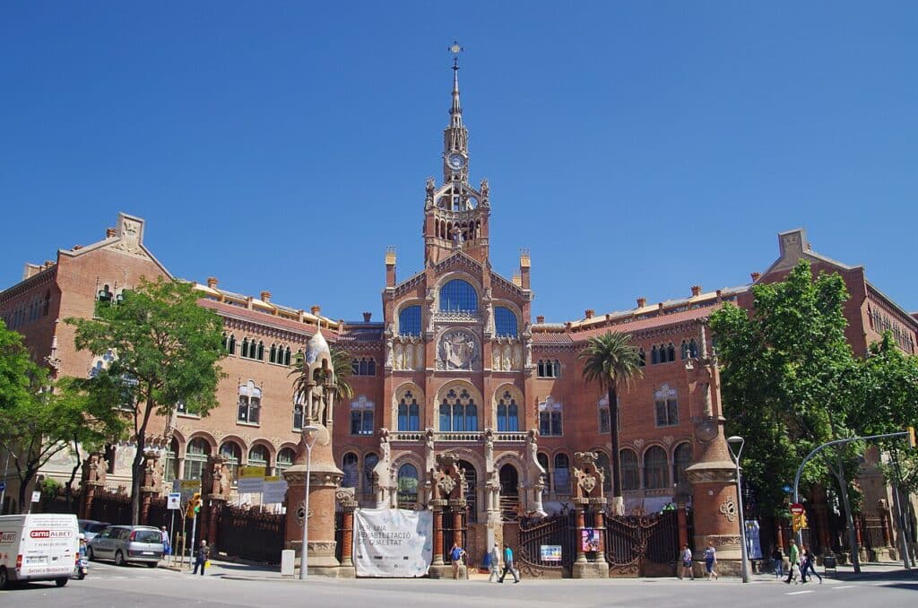 Les pavillons Art nouveau du recinte modernista de Sant Pau, Barcelone
