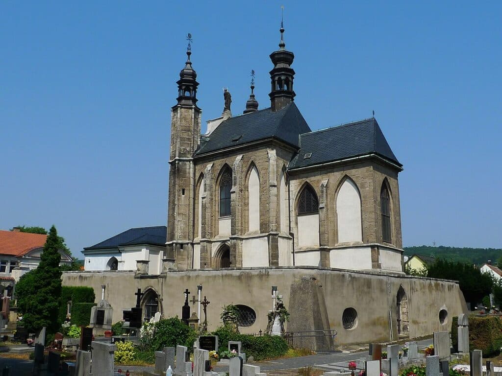 L'ossuaire de Sedlec et ses décors d'ossements, Kutná Hora
