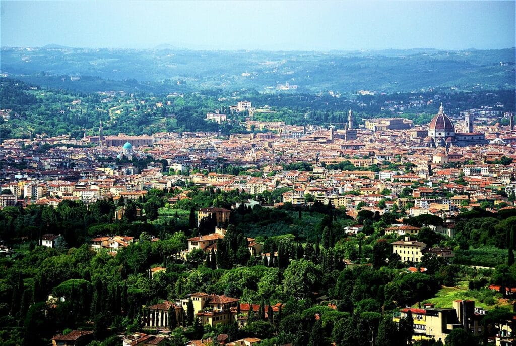 Le village de Fiesole sur sa colline au-dessus de Florence